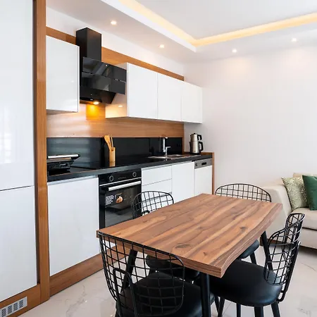 Milenyum Aparthotel *